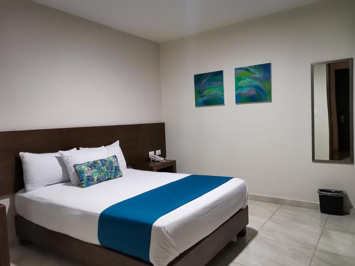 Hotel Pabela Ocotlan  ภายนอก รูปภาพ